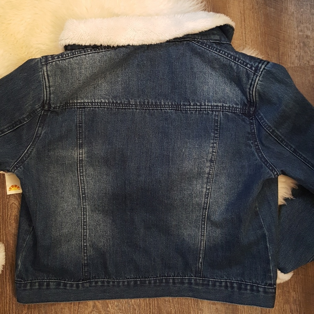 C&C California Faux Shearling Collar Denim Jacket - Picture 4 of 7